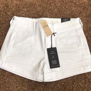 American Eagle Outfitter White Jean Shorts